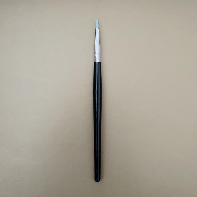 Silicone Precision Eyeliner & Glitter Eyeshadow Brush