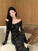 Light luxury, one-word shoulder folds, thin, sexy hip-wrapped pear-shaped body dress, dinner party dress