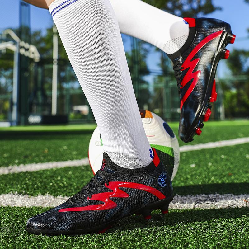 32-45 Men's Large Size Football Shoes Kids Low Top Short Nail Outdoor Anti-slip Football Boots