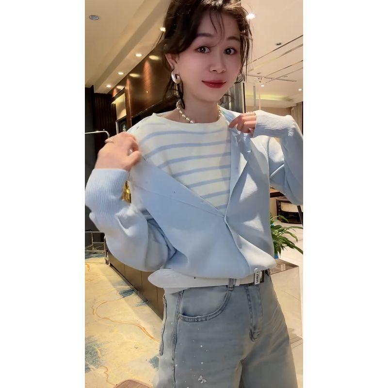 

Весна 2025 Новинка Лоскутный кардиган из трикотажа с длинным рукавом, имитирующий двойку, Женский свободный, стройнящий, универсальный свитер, верхняя одежда Blue 2XL