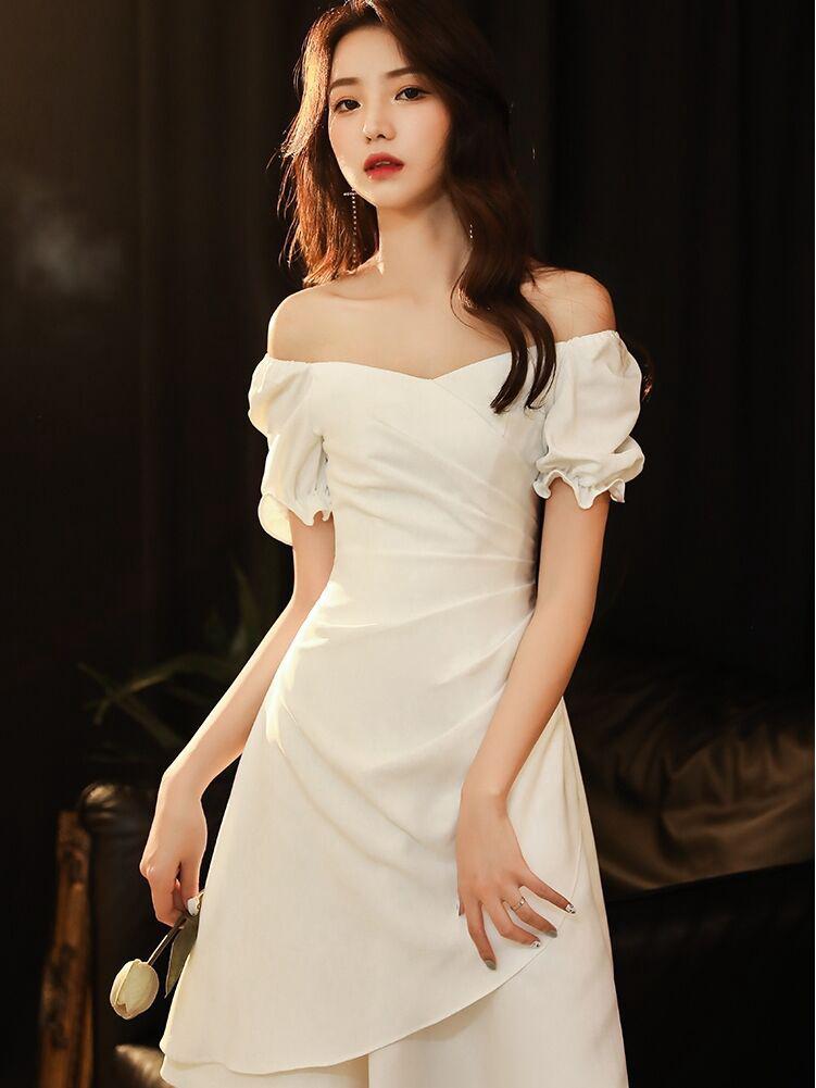 

Миниатюрное платье цвета красного вина для невесты — идеально подходит для свадеб, дома и будней весной и летом. L белый