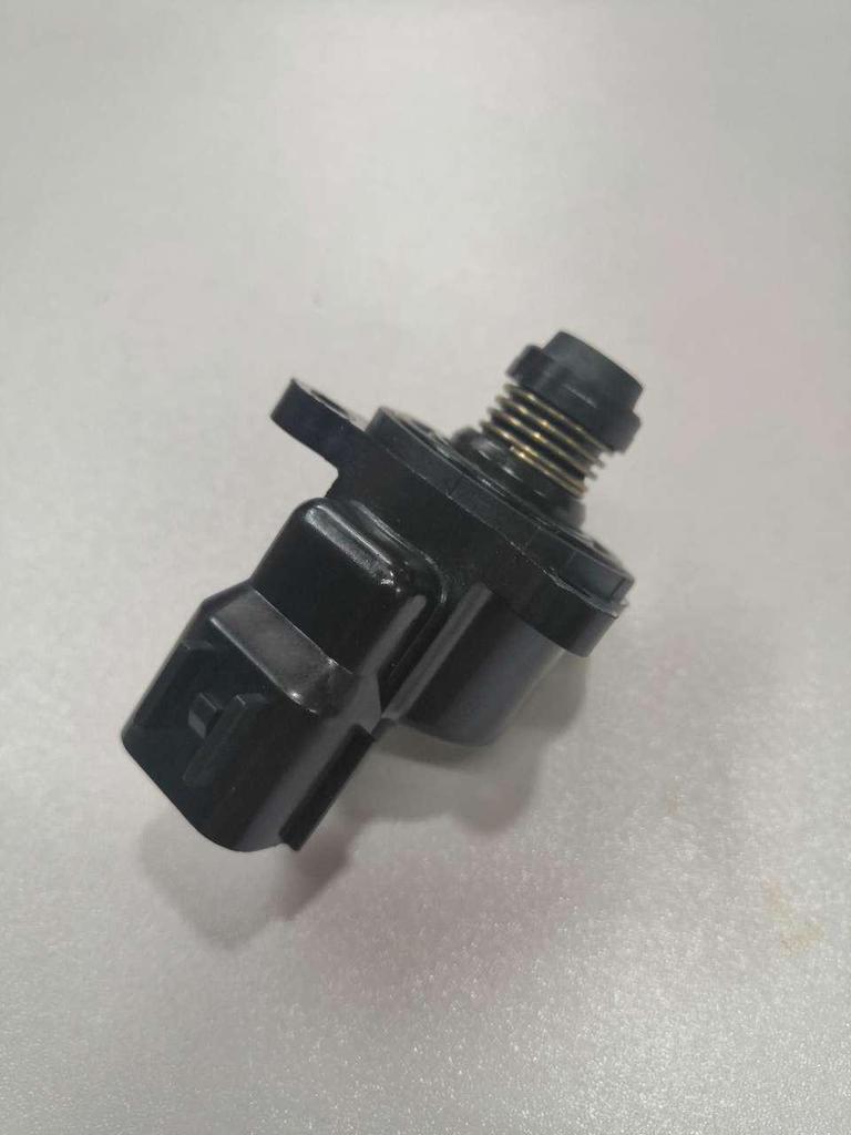 Chrysler/Mitsubishi Eclipse Lancer Idle Air Control Valve MD628318