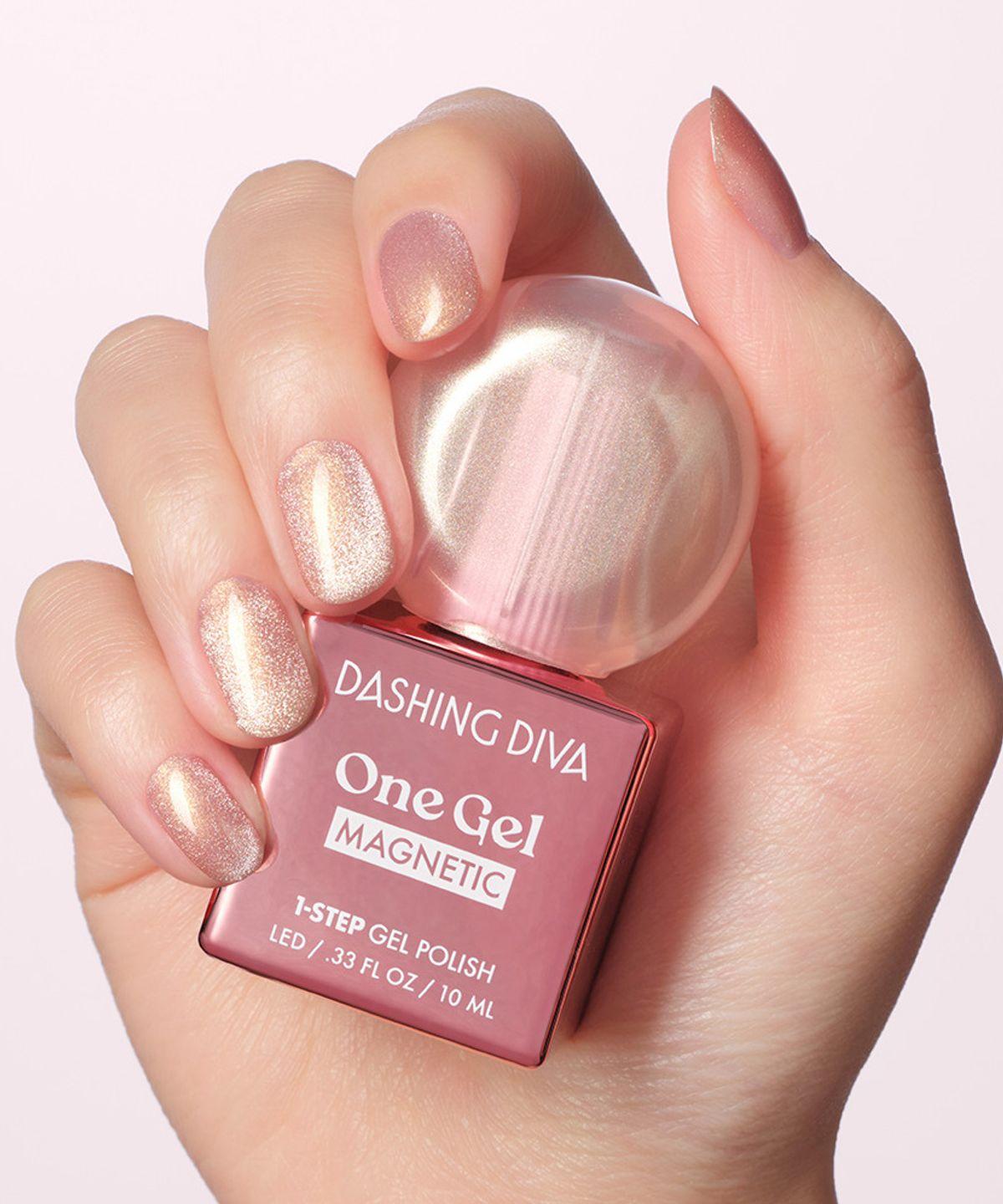 Dashing Diva One Gel Magnetic Champagne Dust