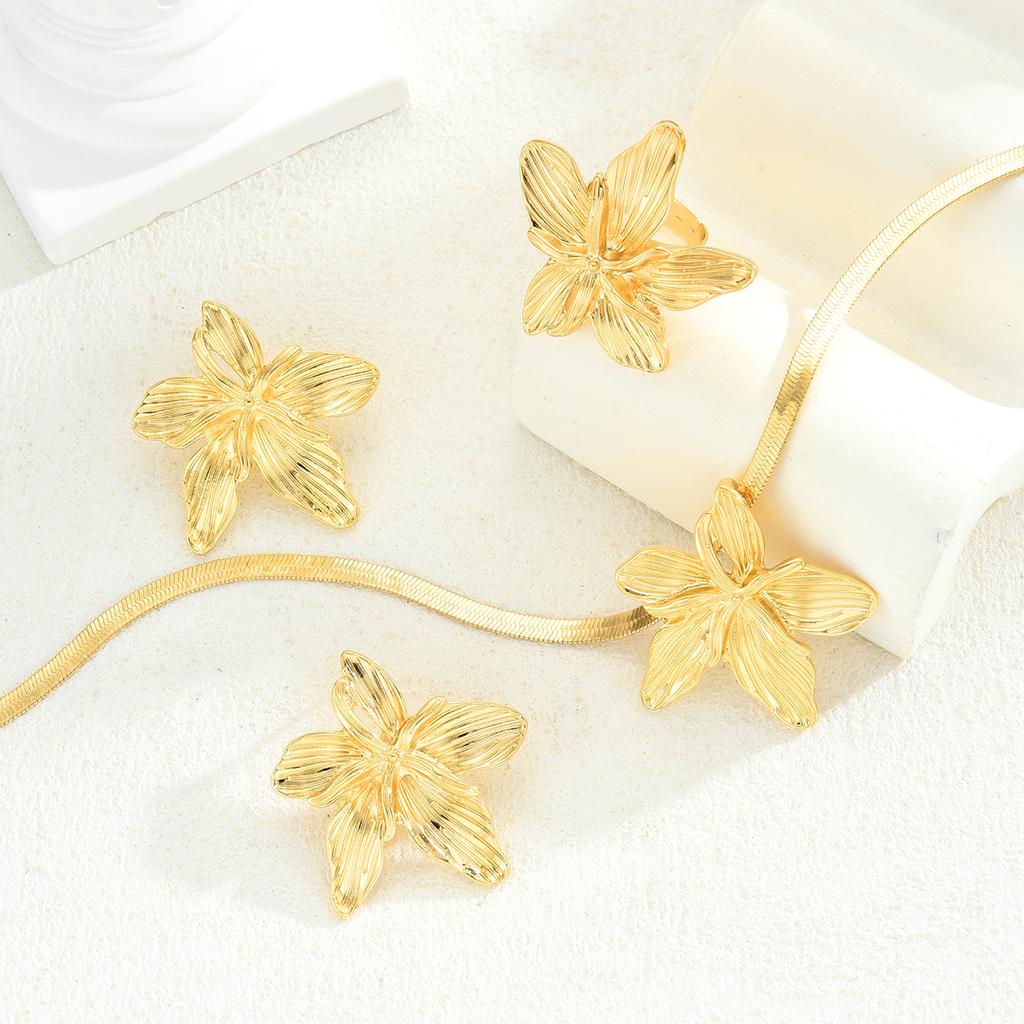 17KM 4 Piece Flower Earrings Ring Necklace Set Fashion Jewelry Women Trendy Shiny Daily Party Accessory Gift For Her