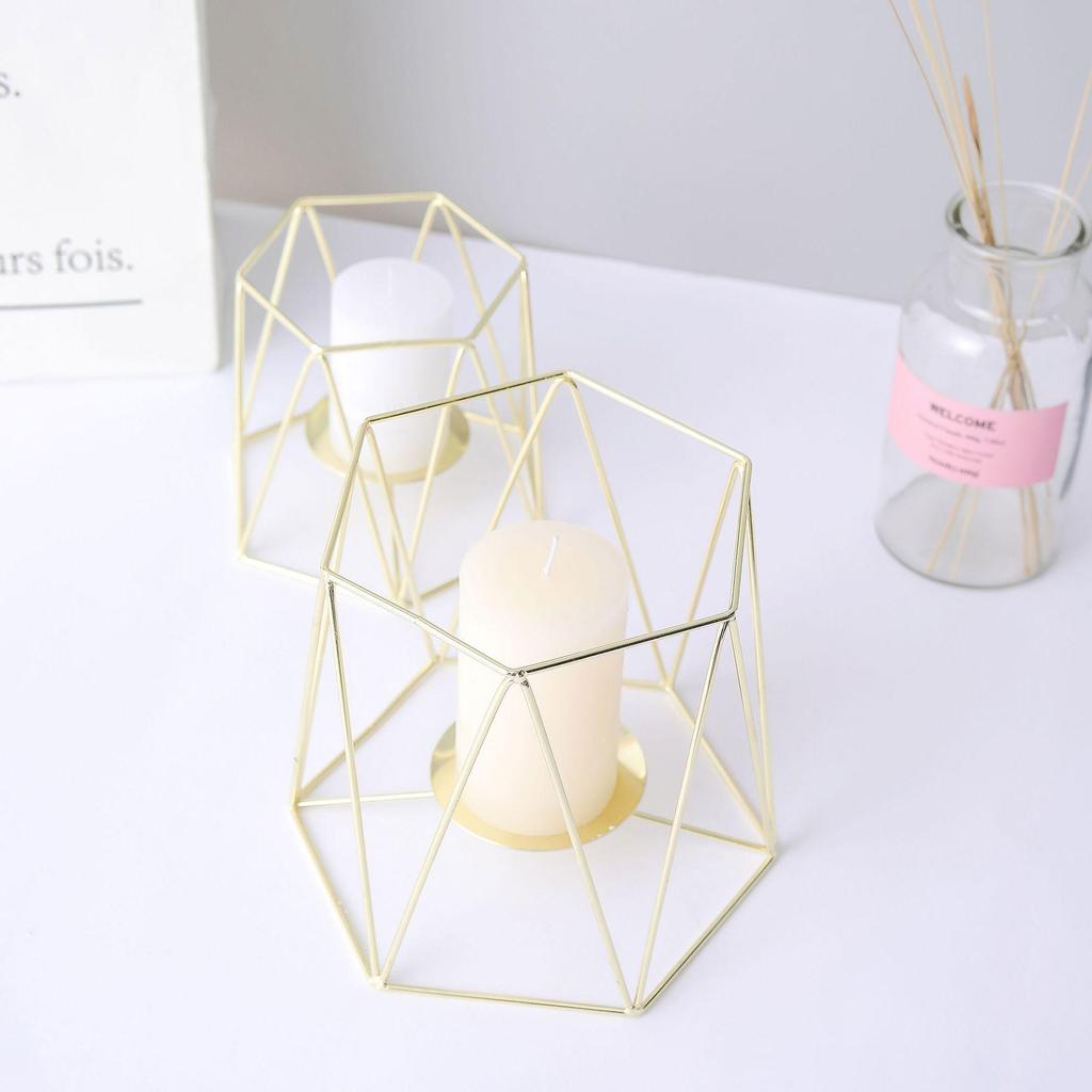 Nordic Gold Wrought Iron Aromatherapy Candle Holder, European Romantic Metal Ornament.