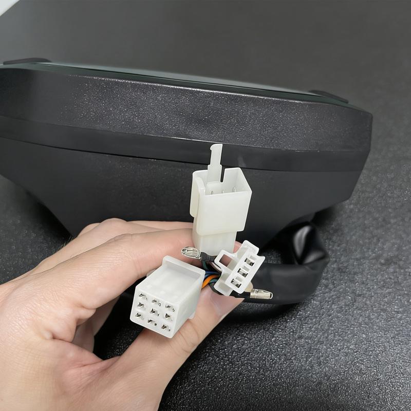 Universelles Motorradzubehör Digitales Geschwindigkeitsmesser-Instrumentenpanel Kilometerzähler Drehzahlmesser für Honda Grom Msx125 CB500F CRF250L