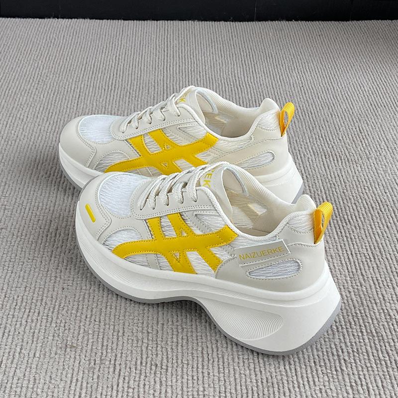 

High-value thick-soled little white shoes women s summer new versatile small man heightening retro dad shoes sneakers 35