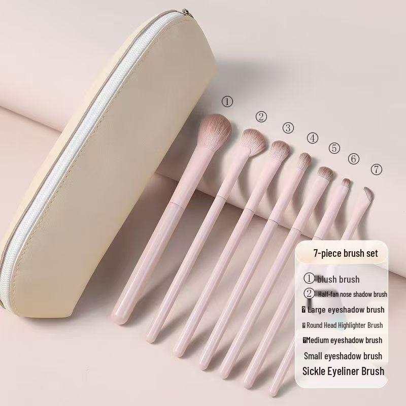 Tao Yao Portable Makeup Brush Set: Eyeshadow, Blush, Contour, Blending, Nose Shadow, Foundation Brushes with Storage Bag
