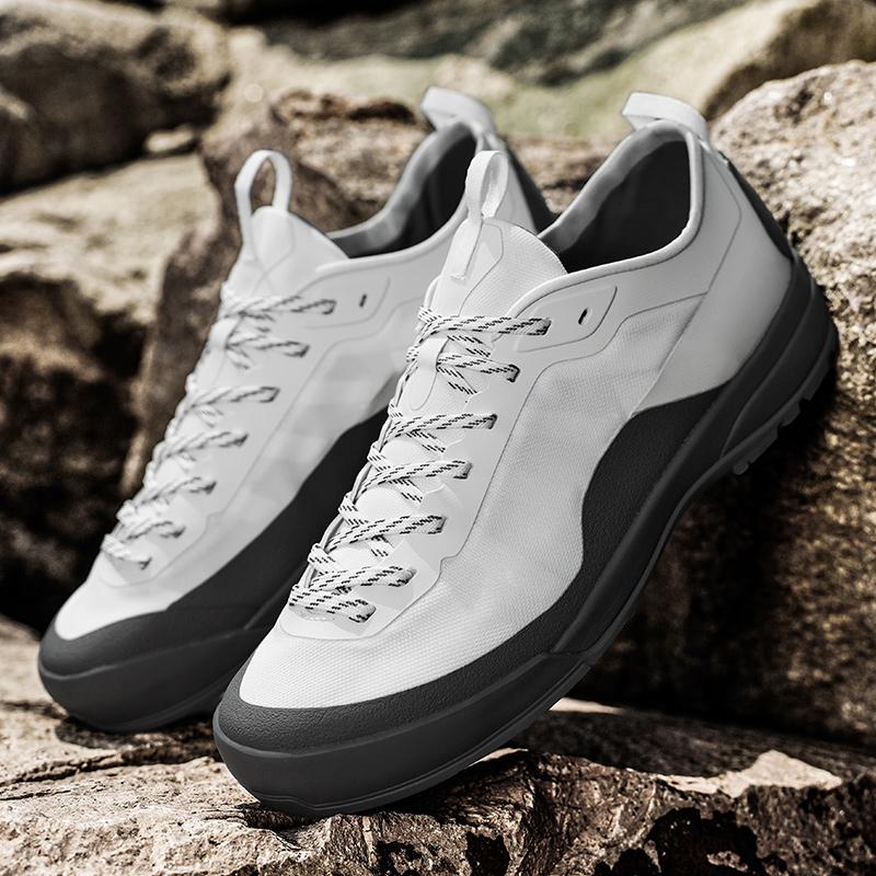 Fashion Fashion Lightweight Summer Mesh Shoes High Quality Male Sneakers Fashion Shock Absorption Running Shoes Breathable Mens Trainers