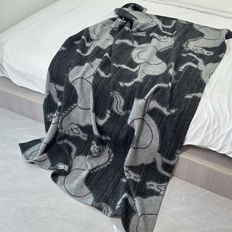 Horse Blanket Warm Home Garden Wool Blend Throw Luxury Living Room Sofa Decoration Air Conditioning Blankets For Bed 130X180