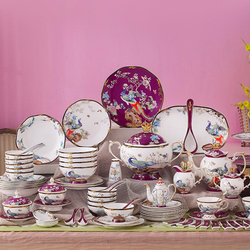Exquisito Juego de Cuenco y Plato de Cerámica China: Vajilla Creativa Festiva de Porcelana Ósea con Cuencos, Platos y Cucharas