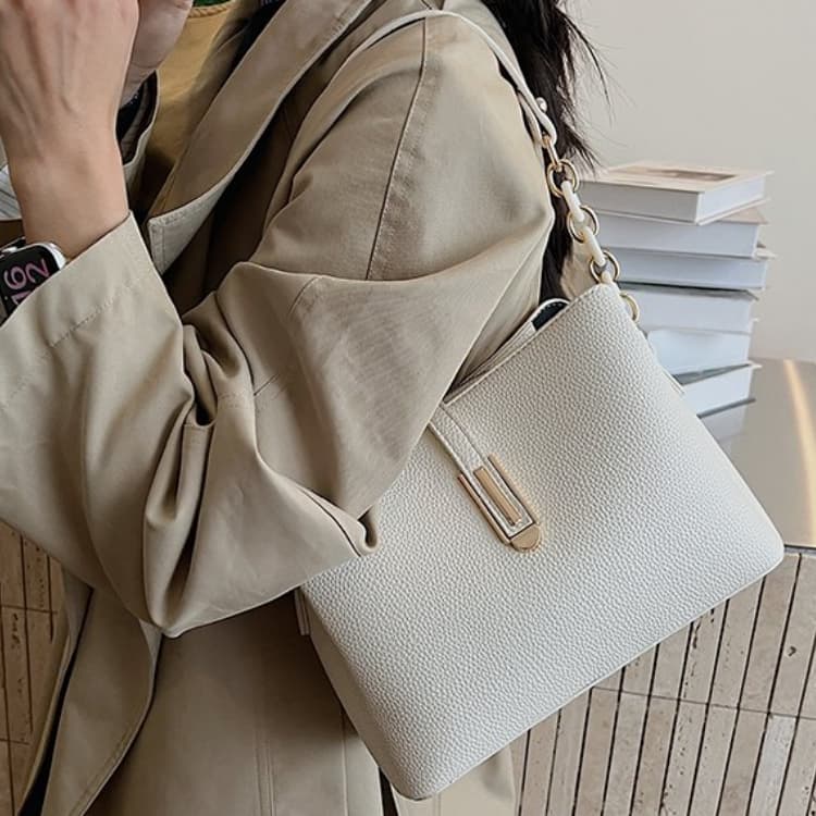 Lychee pattern chain underarm bag women's messenger bag