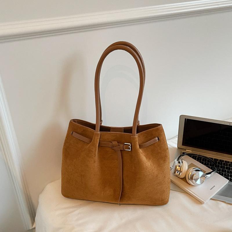 Retro Bag Women's Large Capacity 2025 New Autumn and Winter Versatile Shoulder Underarm Bag Casual Work Commuter Tote Bag