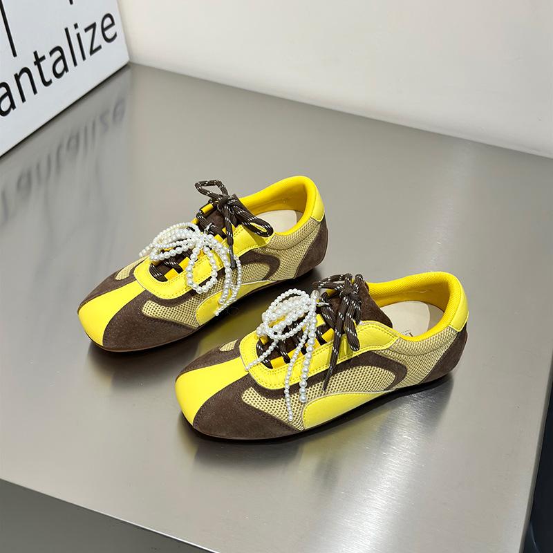 Soft leather double color ribbon inner height increase German training shoes women's 2025 spring and summer soft sole beaded bow mesh