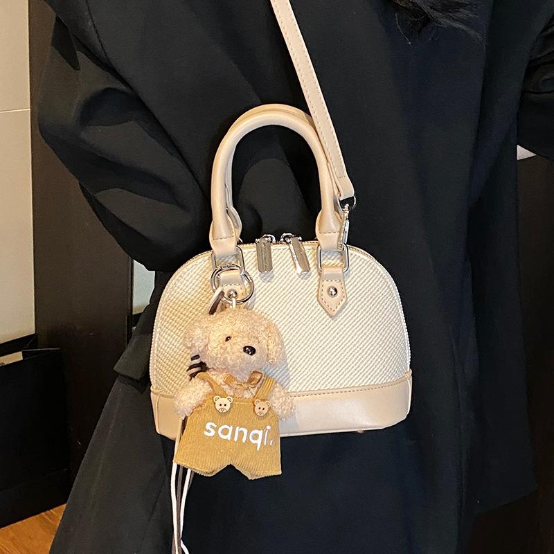 Korean Version of Niche Retro Style Contrasting Colors Splicing Portable Shell Bag Temperament Versatile Advanced Texture Commuter Messenger Bag Women