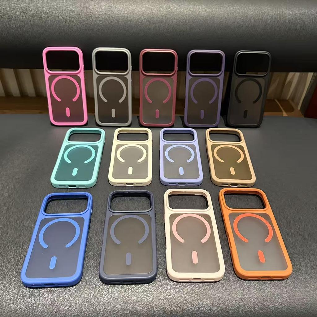 Applicable to Apple 17Promax mobile phone case magnetic suction 2.0 thickened iPhone16 skin matte protective case
