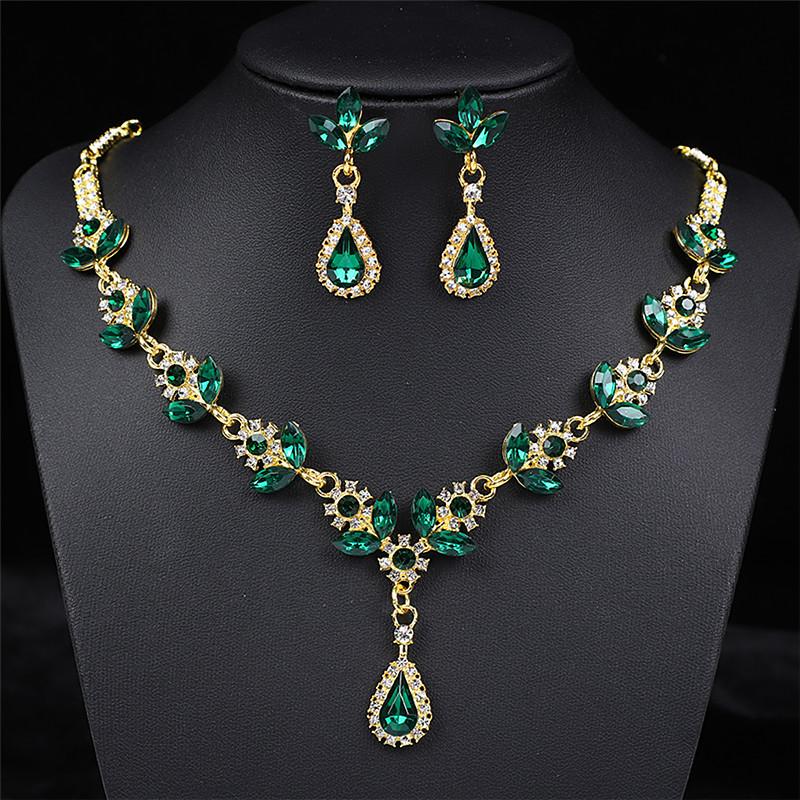 Trendy Rhinestone Luxury Necklace Earrings Set Wearing Skirt Wearing Camellia