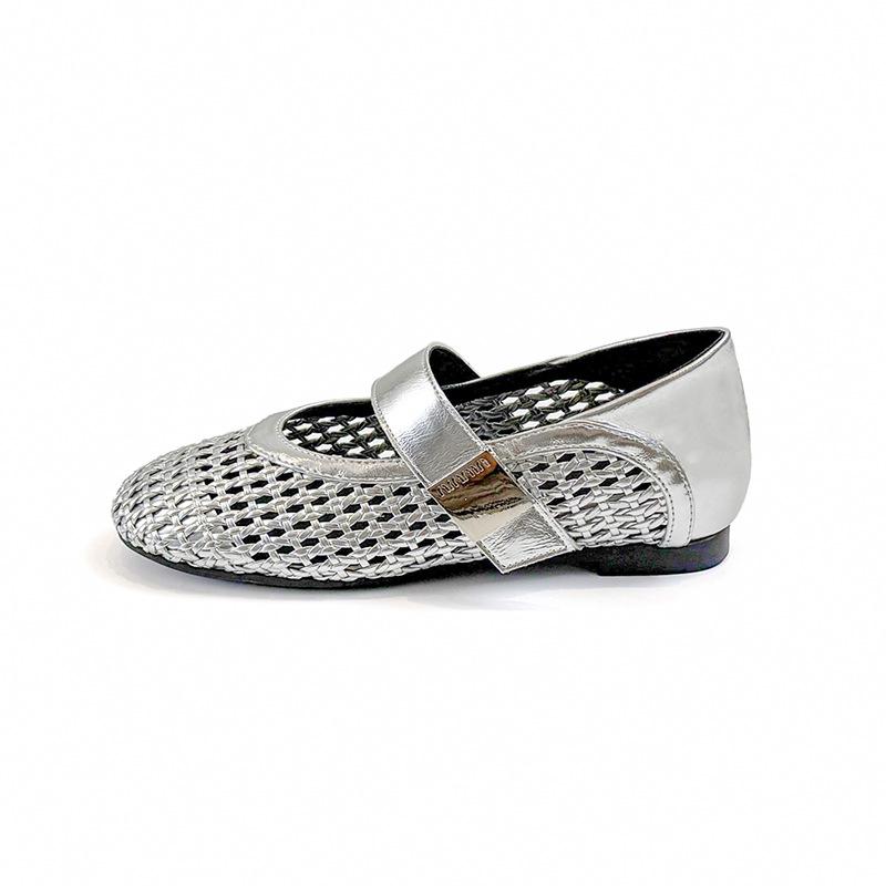 5Cm inner height increase 2025 summer new fashion woven hollow one word with versatile soft sole shallow mouth single shoes