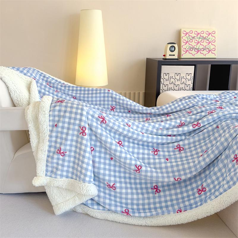 Thicken Warm Cartoon Blanket Comfortable and Skin-friendly Throw Blankets Velvet Bed Cover Cute Bedspreads for Bed Sofa Couch