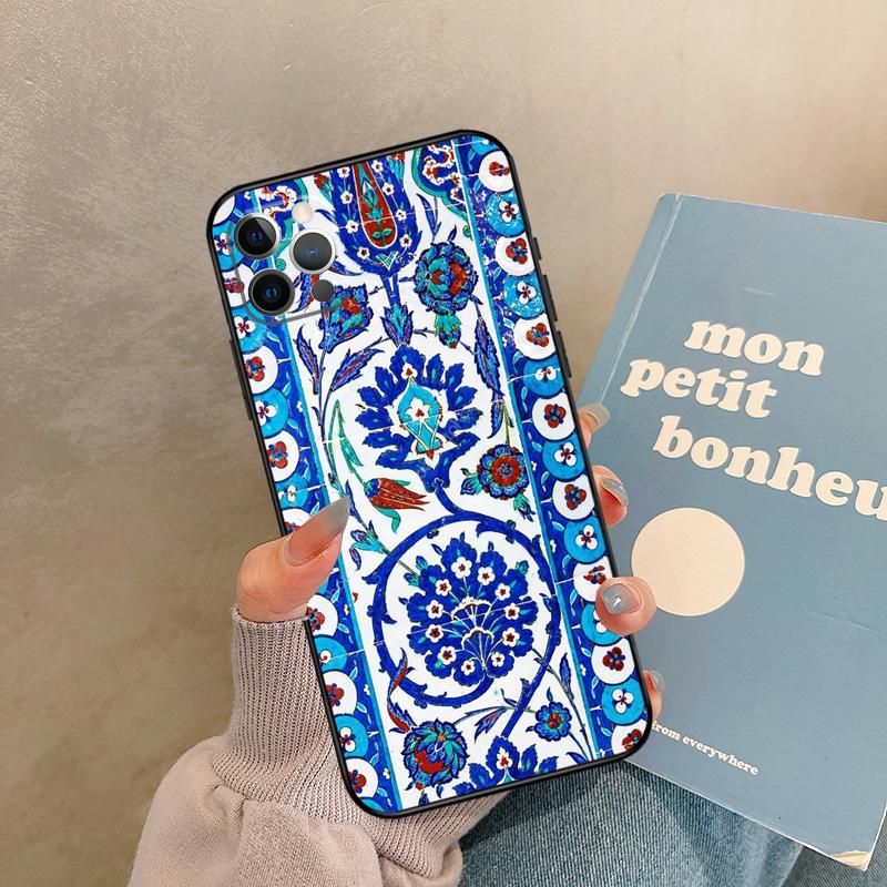 Ancient Floral Tiles Case For iPhone 17 Air 15 14 13 12 11 16 Pro Max 13 mini XR 15 16 Plus 16e Back Cover Shell