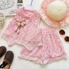Set Roz din Dantelă Decupată pentru Fete - Set de Vară cu Vestă Sleeveless și Pantaloni Scurți cu Imprimeu Floarea Soarelui, 2 Piese