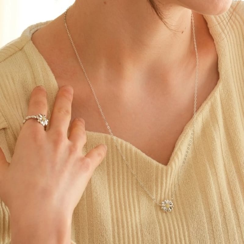 BELLOOGGI Daisy Amber necklace(L)