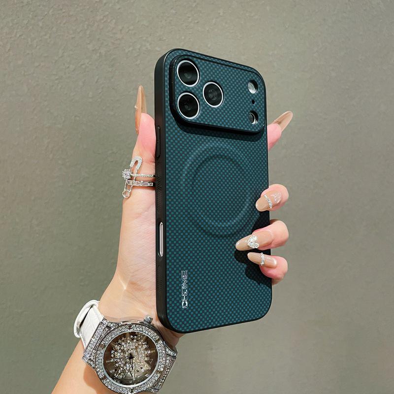 

Yunge Magnetic Leather Case for iPhone 17 PRO MAX - Soft and Protective iPhone 16 Pro Max