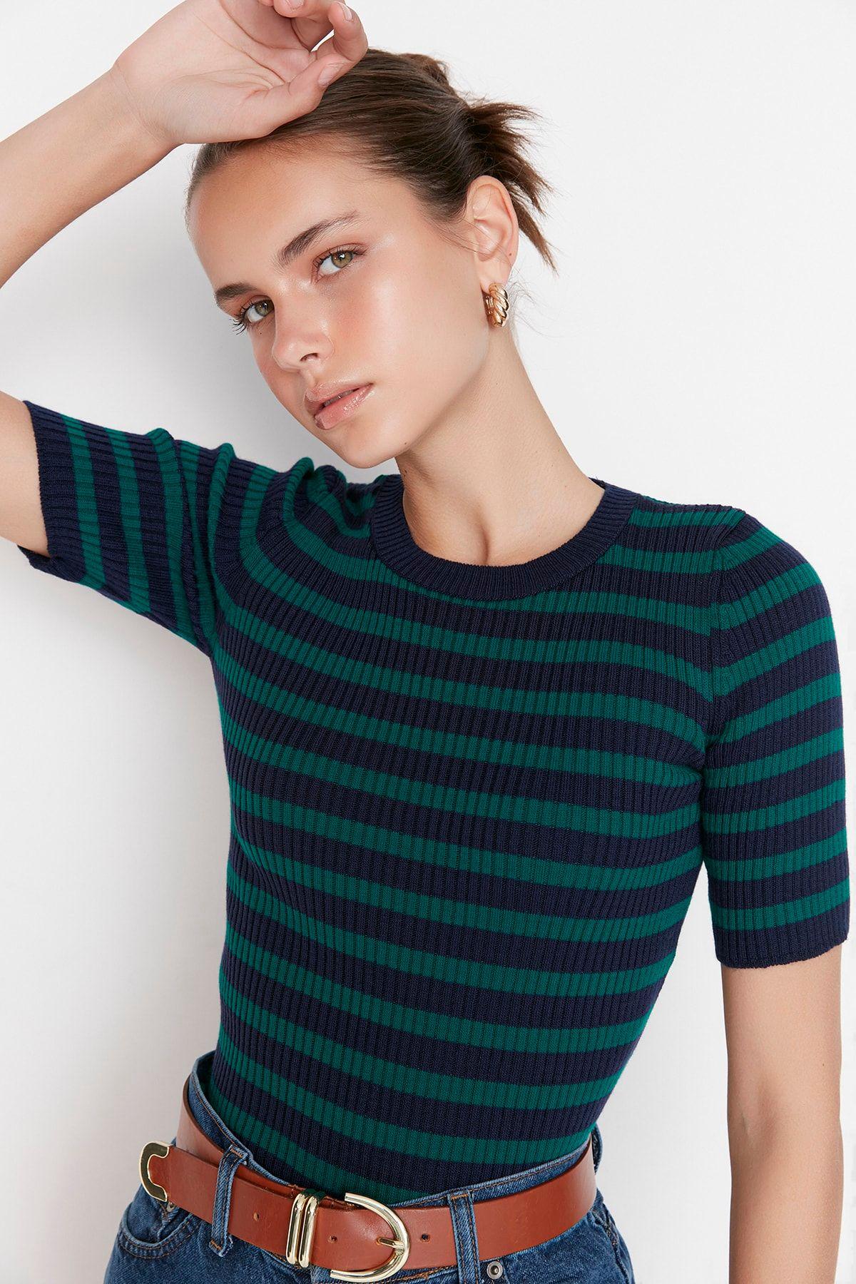 

Women s Elegance Style Sweater Navy Blue Basic Striped Knitwear Sweater L