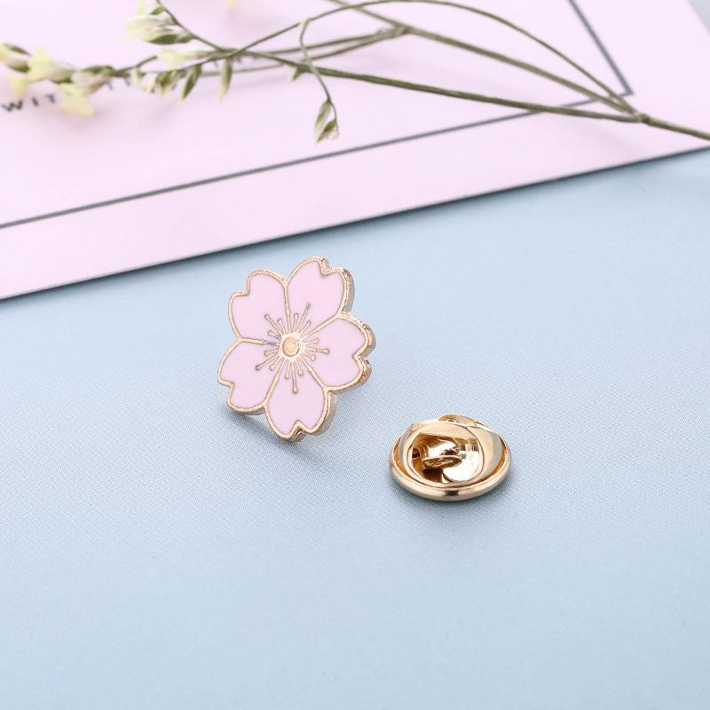 Z145 Japanese Style Flower Collar Pin - College Girl Uniform Brooch