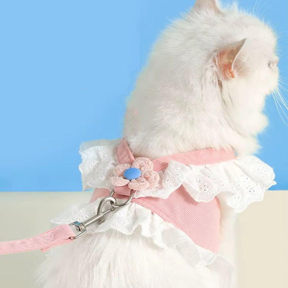 Breathable Vest Type Chest Strap No Pulling Cat Harness Leash Cat Traction Rope Small Dogs Cats