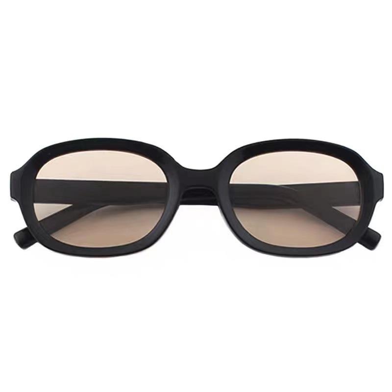 Vintage Small Frame Oval Sunglasses Women's Brand Designer Tan Sun Glasses Women Outdoor Travel Eyewear UV400