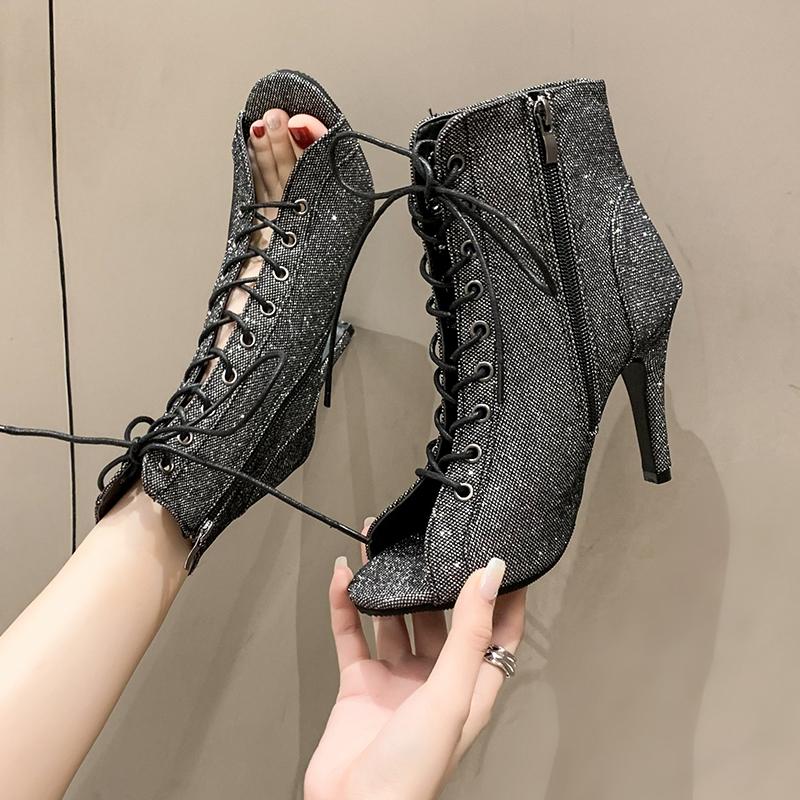 

Новые благородные летние женские сандалии высокого качества, модные пикантные удобные женские туфли на высоком каблуке с открытым носком и застежкой-молнией, домашняя обувь для джазовых танцев