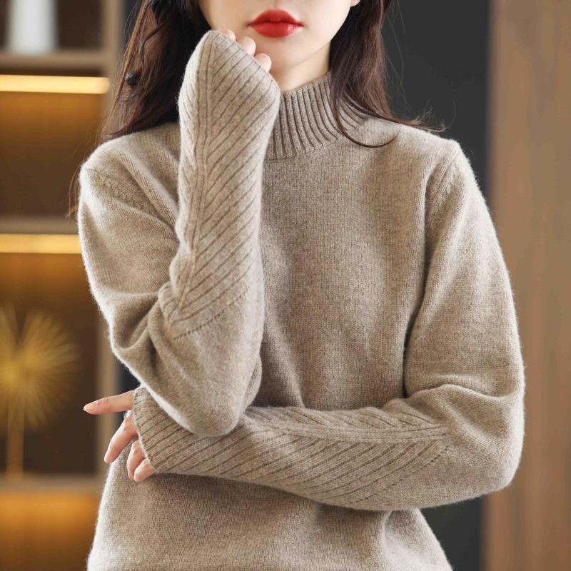 2024 A/W Women's Pure Wool Half-High Neck Loose Pullover Sweater