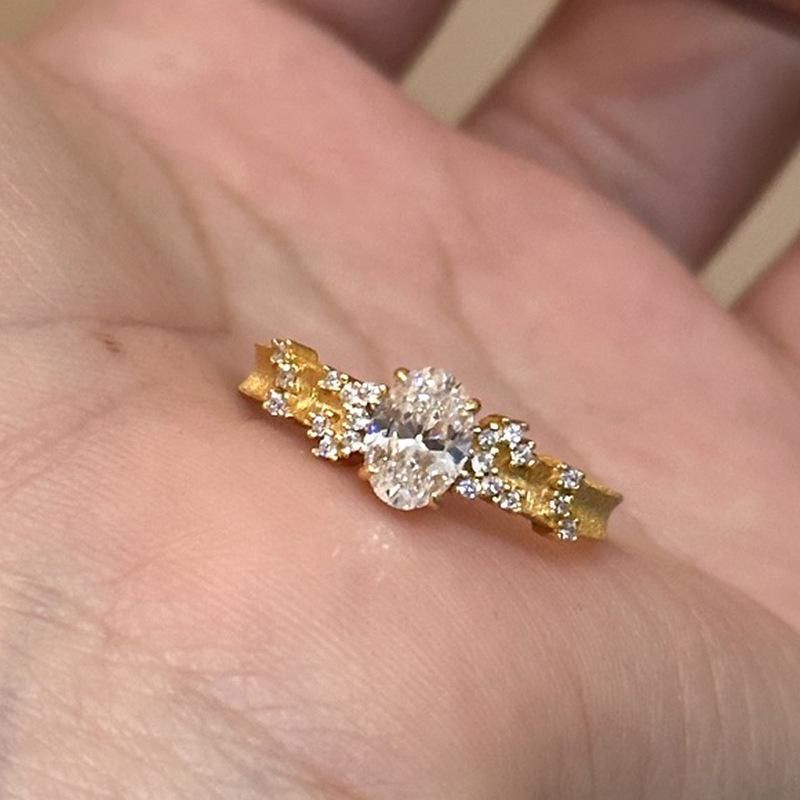 Xiaohongshu Vintage Style Sparkly Star Pigeon Egg Ring for Women - Elegant & Versatile Fashion Accessory Adjustable