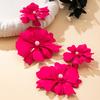 A Pair of Women's Earrings, Exaggerated Stereo Flower Earrings, Fashionable Holiday Style Women's Earrings