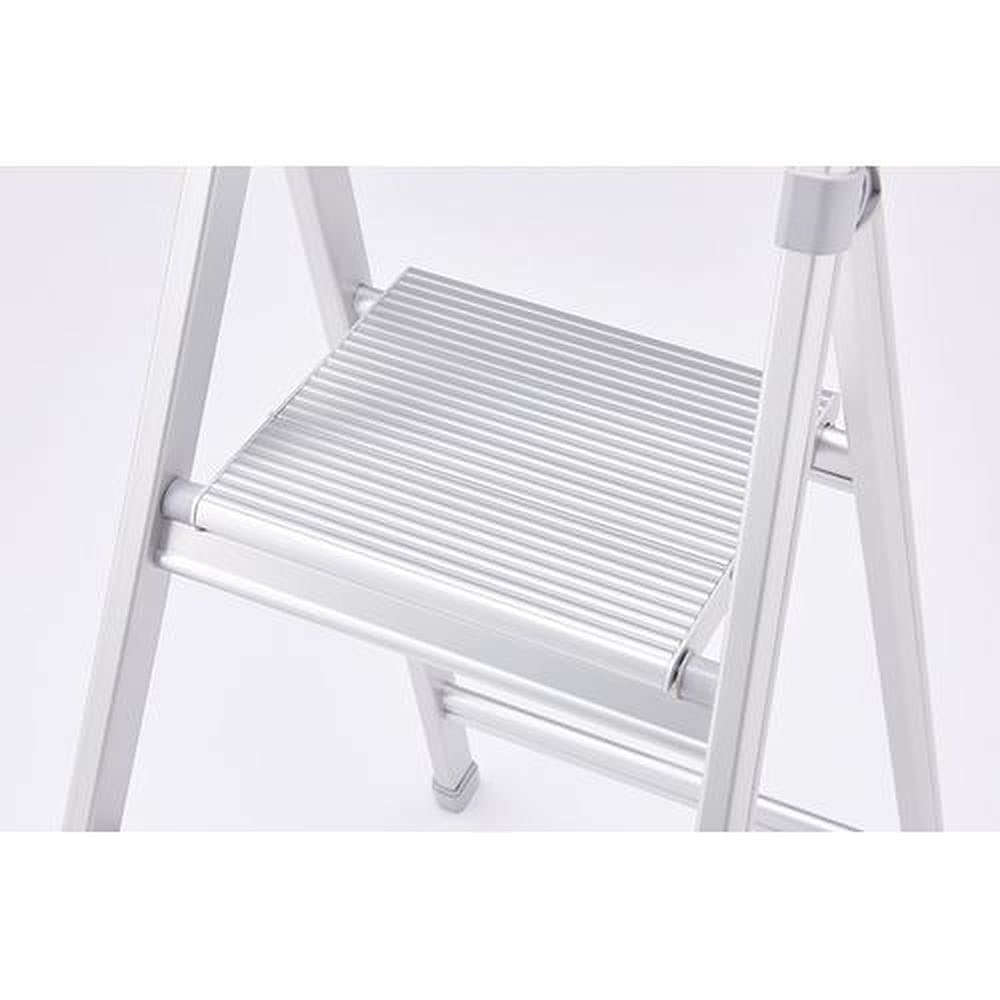 Hasegawa Industrial SRA-8a Stool with Upper Frame, Salvo