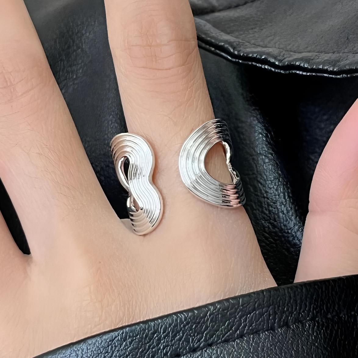 Ventfille Kupfermuster Ring für Damen Minimalistisch Breit Punk Hyperbel Temperament Trend Schmuck Geschenk Dropshipping black