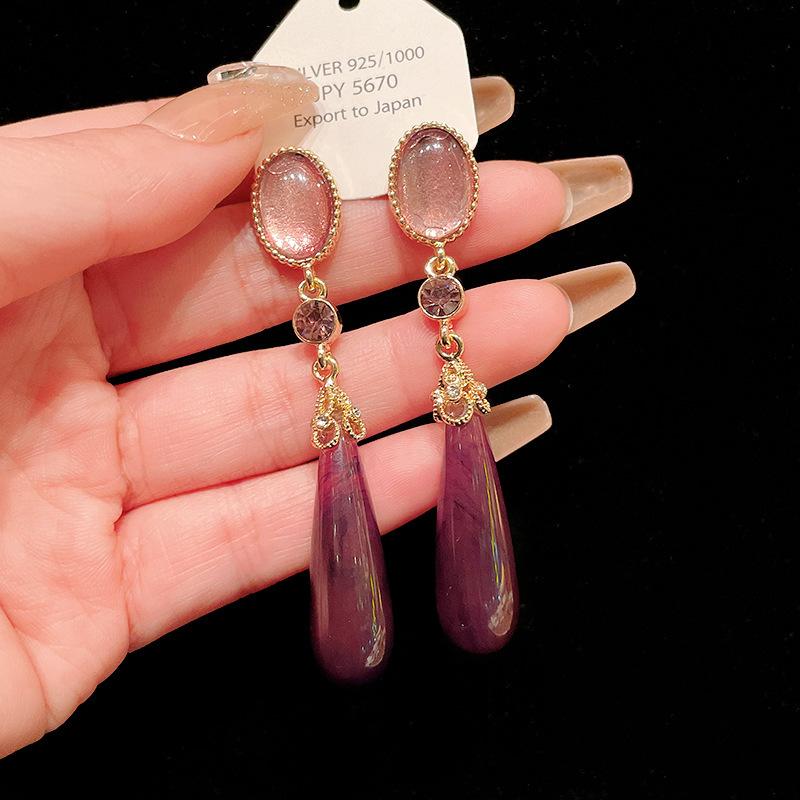 Resin water drop oval earrings fashion light luxury stud earrings new versatile high-end earrings women