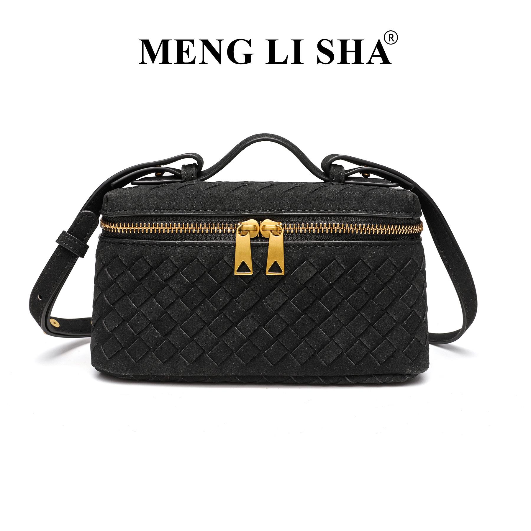 

Retro Frosted Handmade Woven Crossbody Handbag for Autumn/Winter