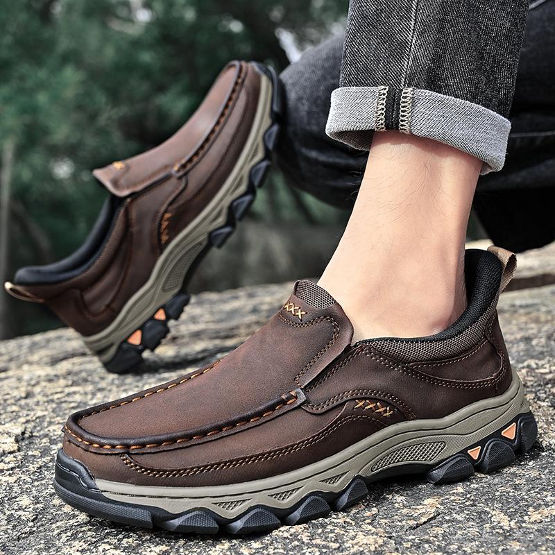 Fashion 2025 New Outdoor Shoes Trend Men Leather Loafers Stylish Outdoor Casual Shoes Cowhide Man Slip On Shoe Moccasins All-match Flats