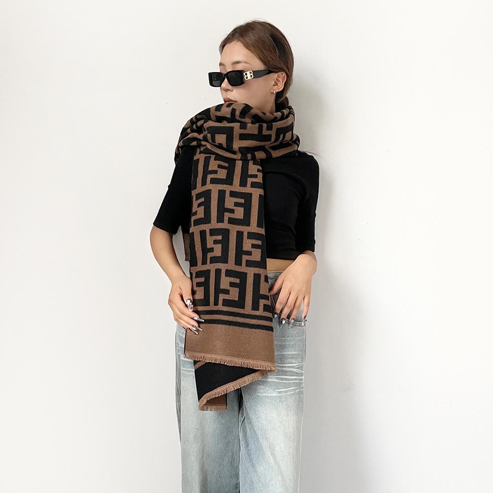 Fashion scarf women's winter high sense autumn and winter wool scarf shawl ET letter air-conditioned room scarf