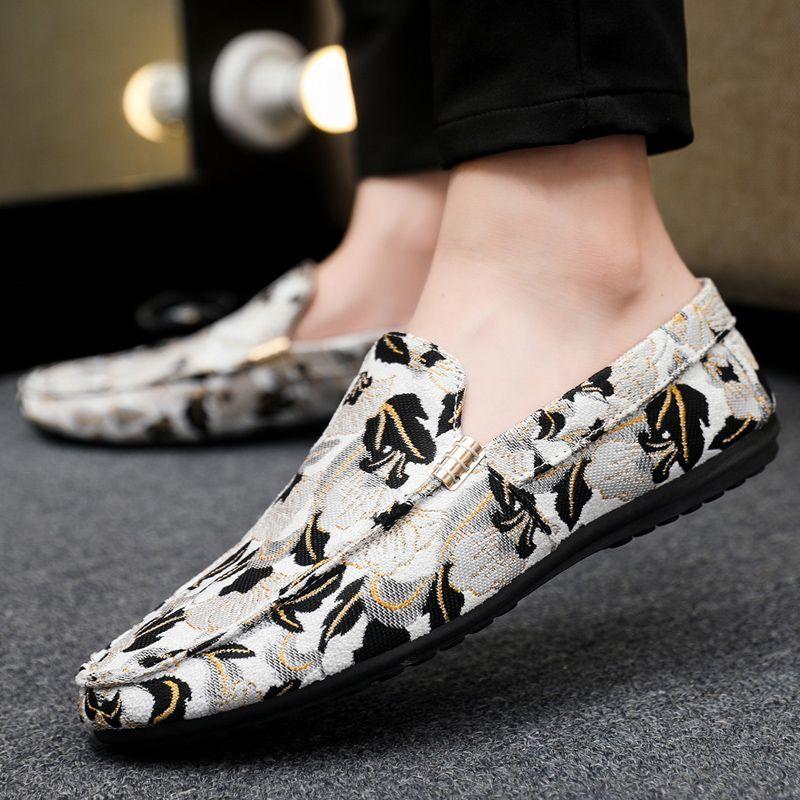 2025 Men's Shoes Breathable Bean Shoes Men's Trend One Step Stepping Old Beijing Cloth Shoes Driving Casual Shoes Lazy