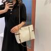 Large Capacity Bag Women's 2 Winter New Fashion Simple Commuter Shoulder Tote Bag Casual Chain Women's Bag