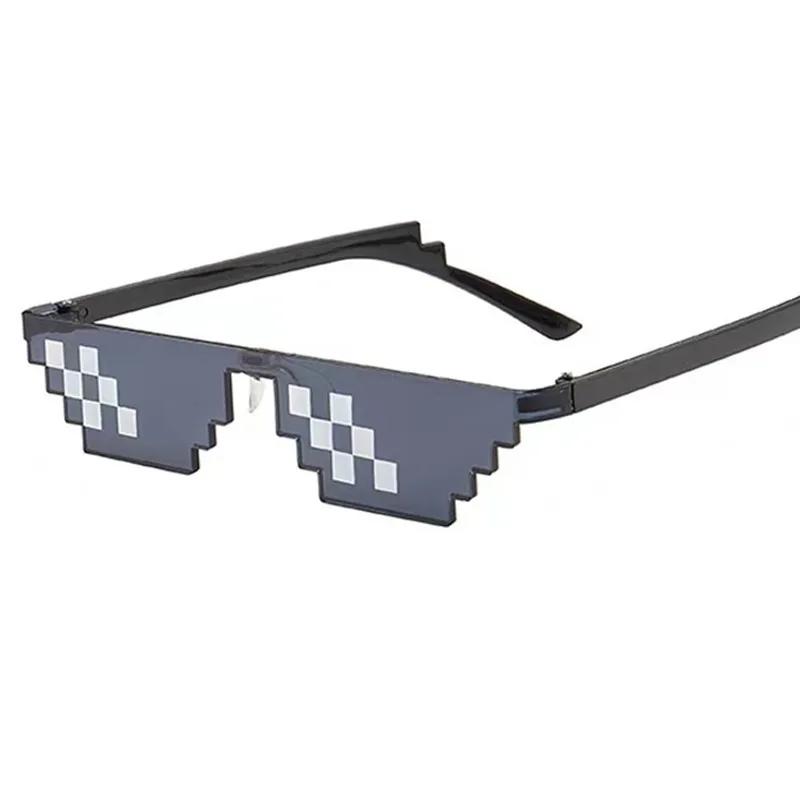 Cyklingglasögon Mosaik Solglasögon för Herr Dam Pixel Svart Retro Gamer Robot Solglasögon Cool Party Vintage Nyanser Glasögon