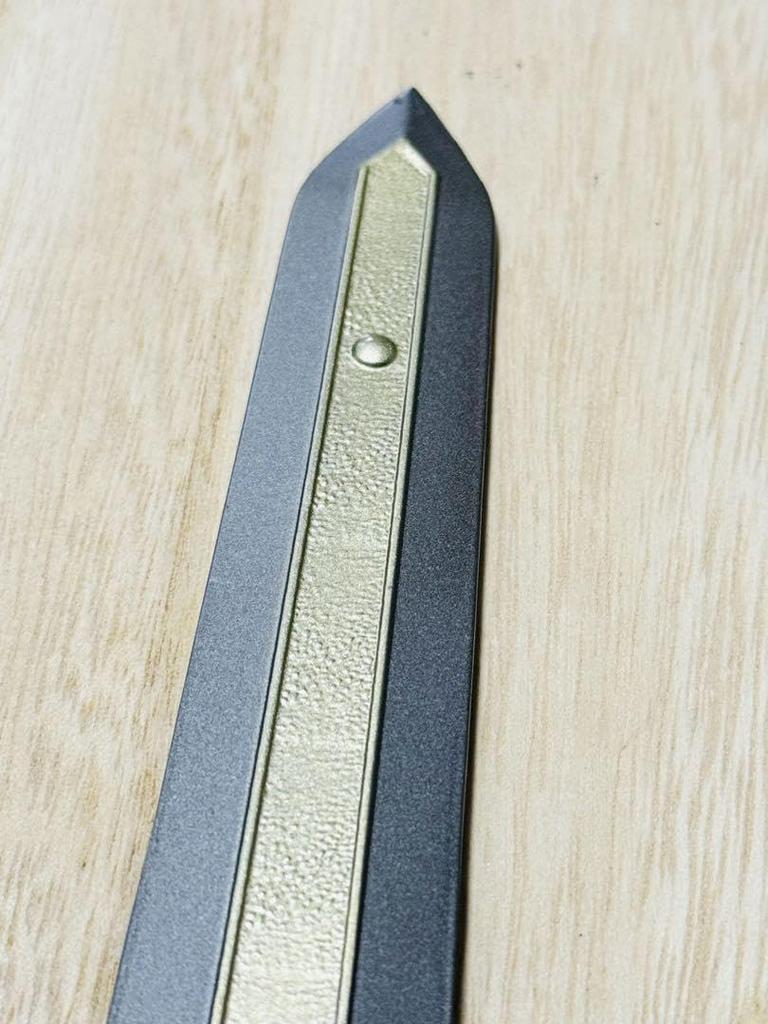 Drachentöter Großschwert Berserker Schwert Mini Waffe Schlüsselanhänger Zubehör Figur Puppe Figur Ausstellung ps4 ps5 Anime Spiel PC Computer Legierung Spielzeug Metall