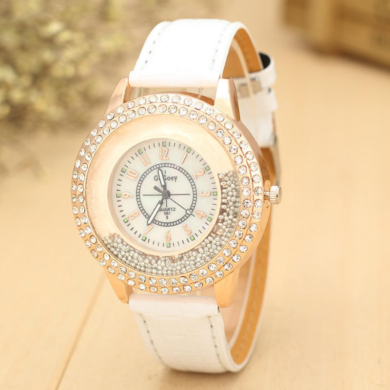 

Pearl Dial Women Quartz Watch Leather Wristwatch Fashion Jewelry Durable Gift білий
