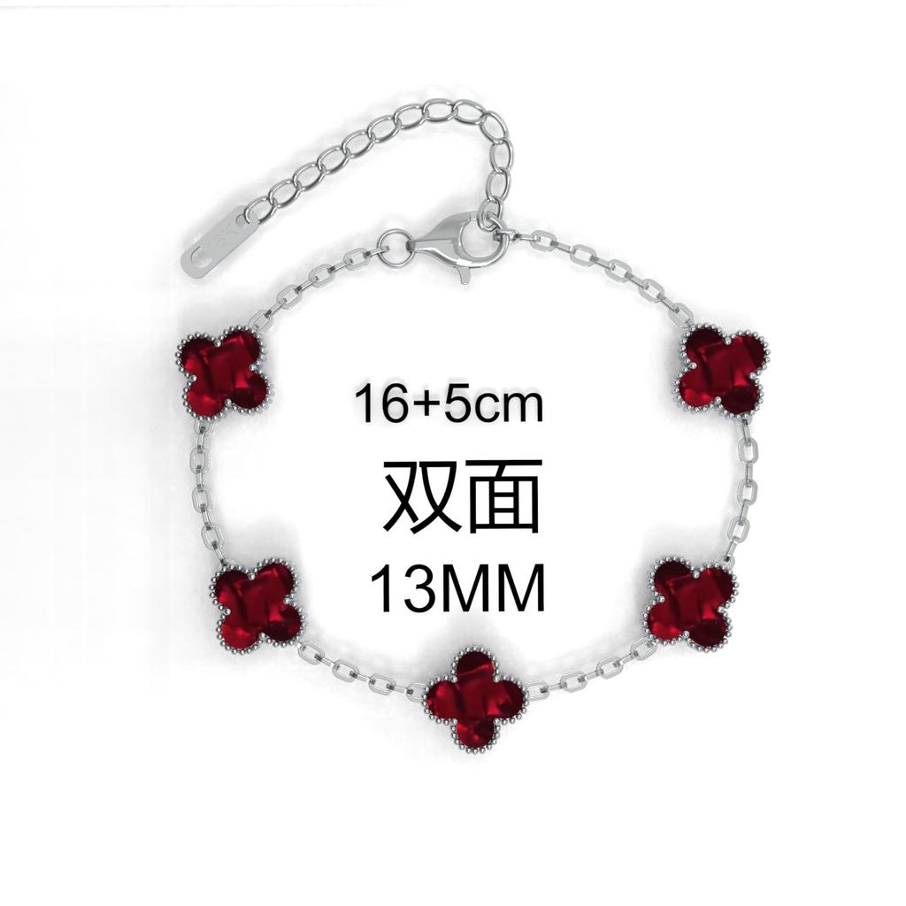 Fashion Four-leaf Clover Titanium Steel Bracelet Small Fresh Petals Personalized Colorless Ladies Bracelet