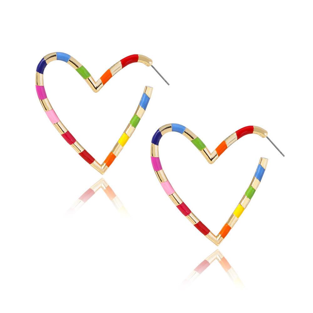 Fashionable Heart Shaped Alloy Earrings For Women Minimalist Street Design Chic