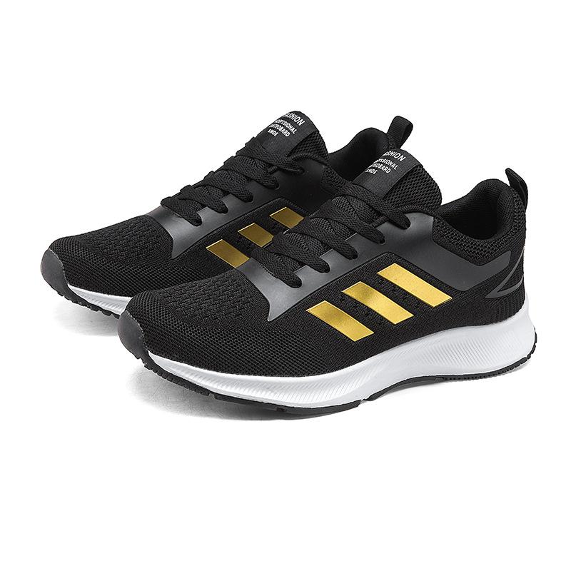 New Running Shoes Summer Breathable Fly-woven Mesh Sneakers Lightweight Casual Running Shoes