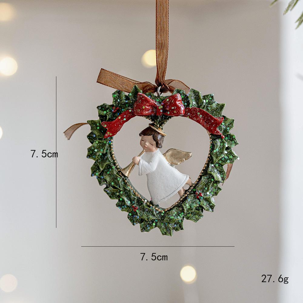 

Resin Hanging Ornaments Festive Colorful Pendant Cartoon Pendant Vibrant Resin Pendant for Family Celebration